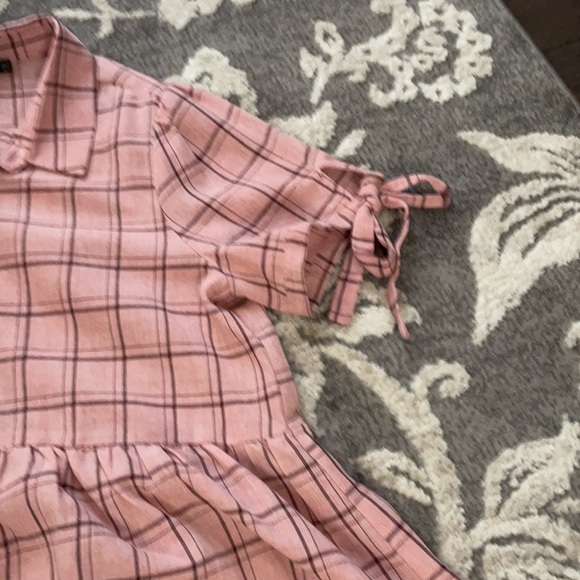 Barbie style plaid baby doll top Barbie pink style

Need to down size my closet - Picture 5 of 6
